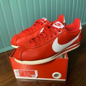 NIKExSTRANGER THINGS UNISEX LIMITED EDITION CORTEZ